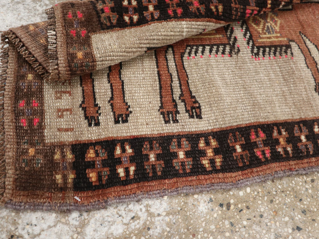 Vintage Turkish Anatolian Pictorial Rug, No.33453 - Gss
