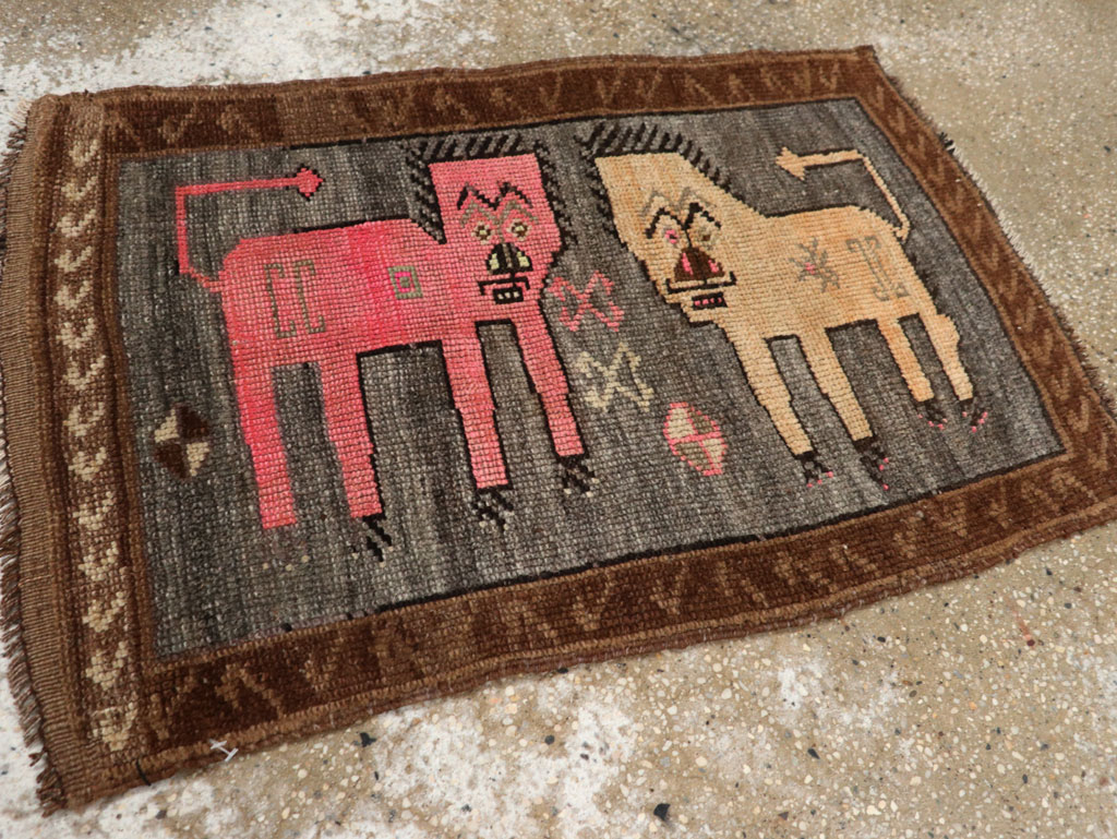 Vintage Turkish Anatolian Pictorial Rug, No.33454 - Gss