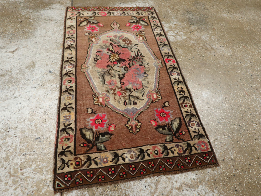 Vintage Turkish Anatolian Throw Rug, No.33456 - Gss