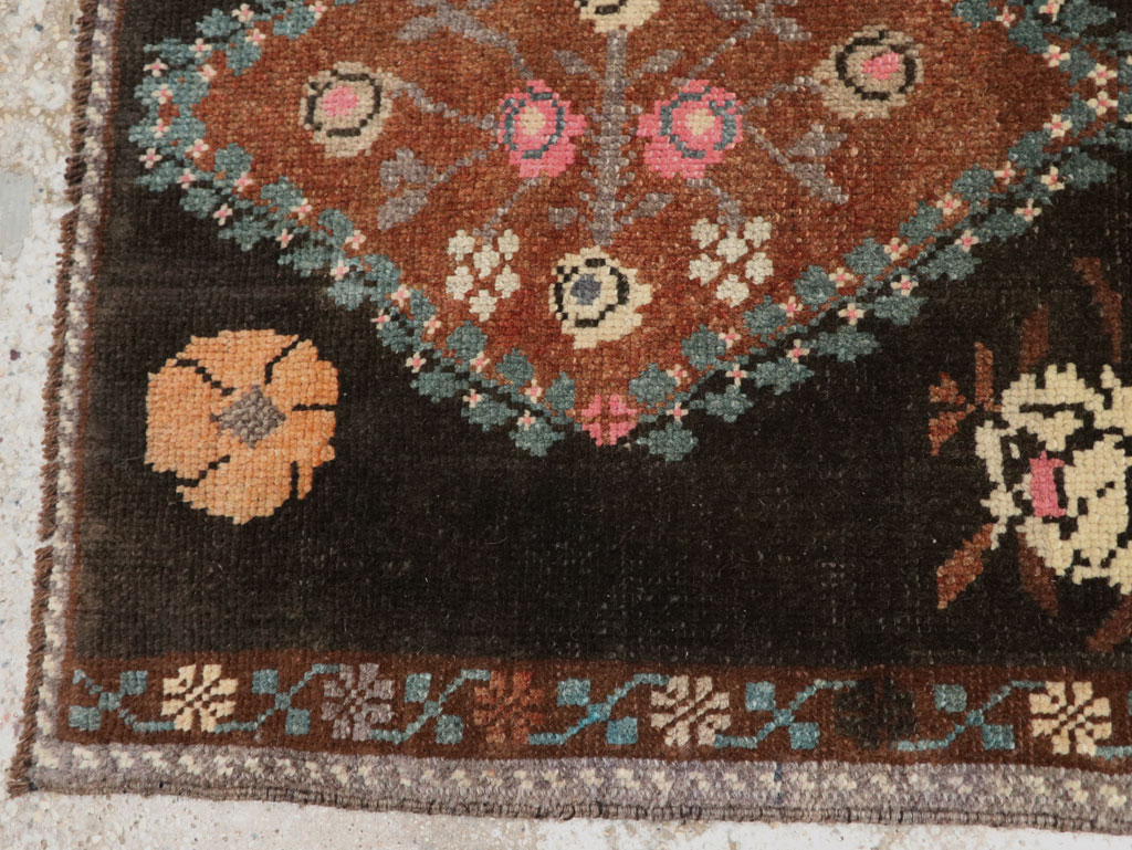 Vintage Turkish Anatolian Throw Rug, No.33457 - Gss