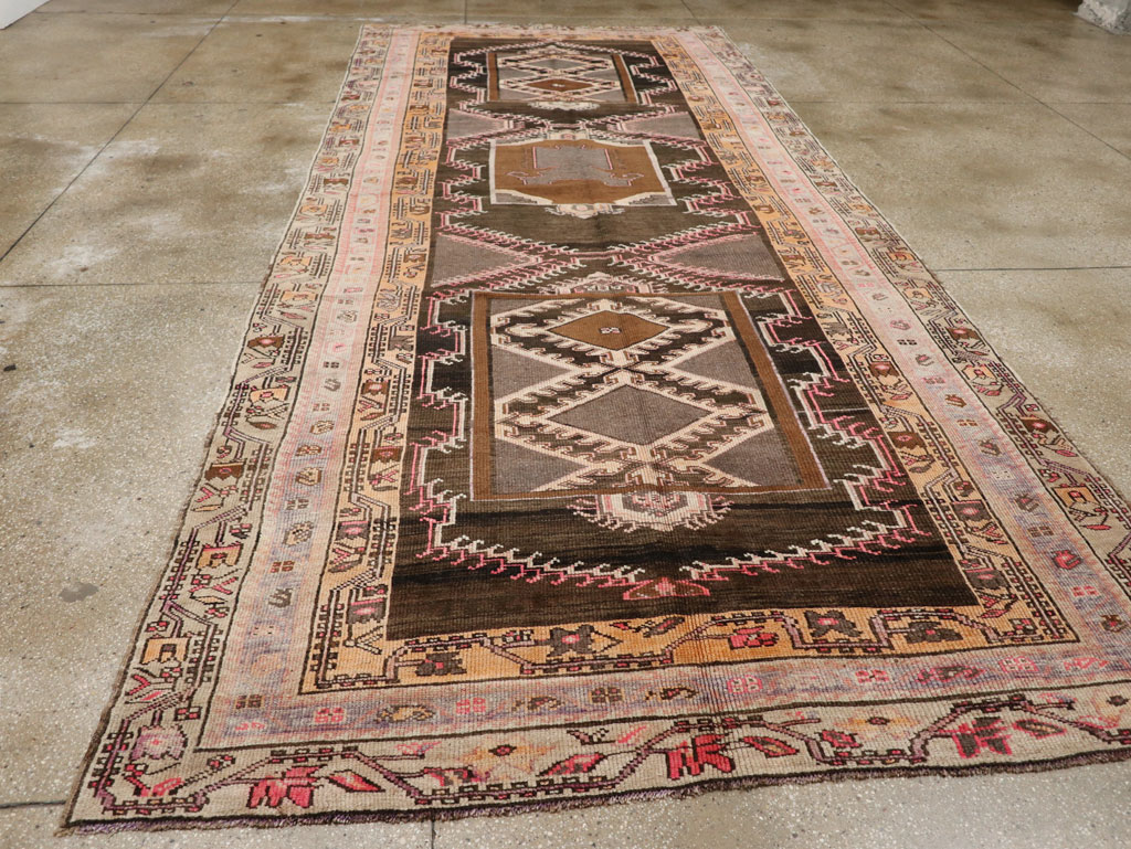 Vintage Turkish Anatolian Wide Gallery Runner, No.33463 - Gss