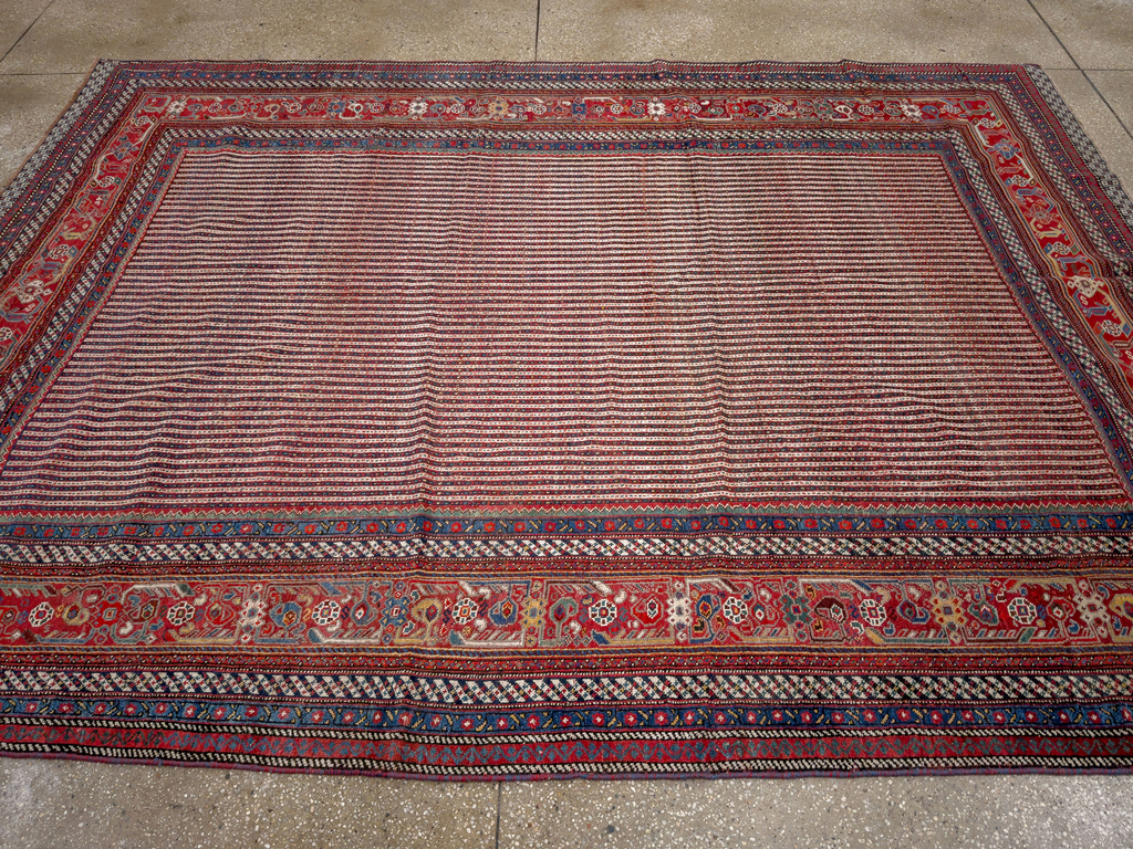 Antique Persian Qashqai Accent Carpet, No.33469 - Gss