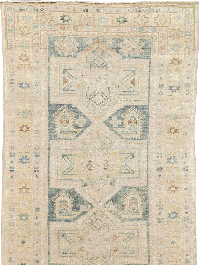Vintage Persian Heriz Runner, No.33471 - Gss