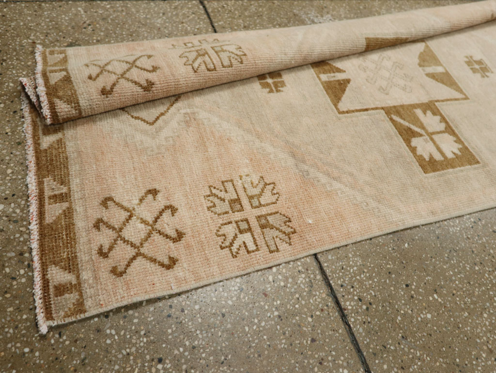 Vintage Turkish Anatolian Long Runner, No.33475 - Gss