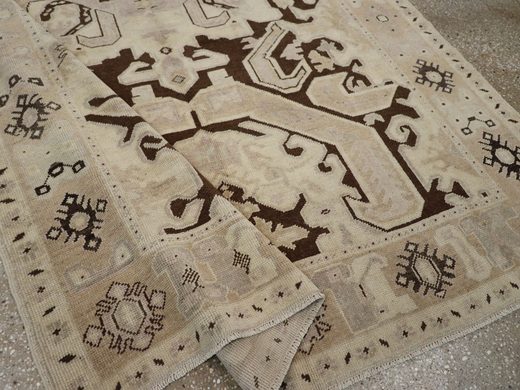 Vintage Turkish Anatolian Gallery Rug, No.33481 - Gss