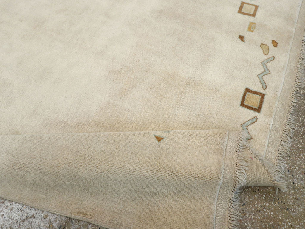 Modern Turkish Accent Rug, No.33482 - Gss