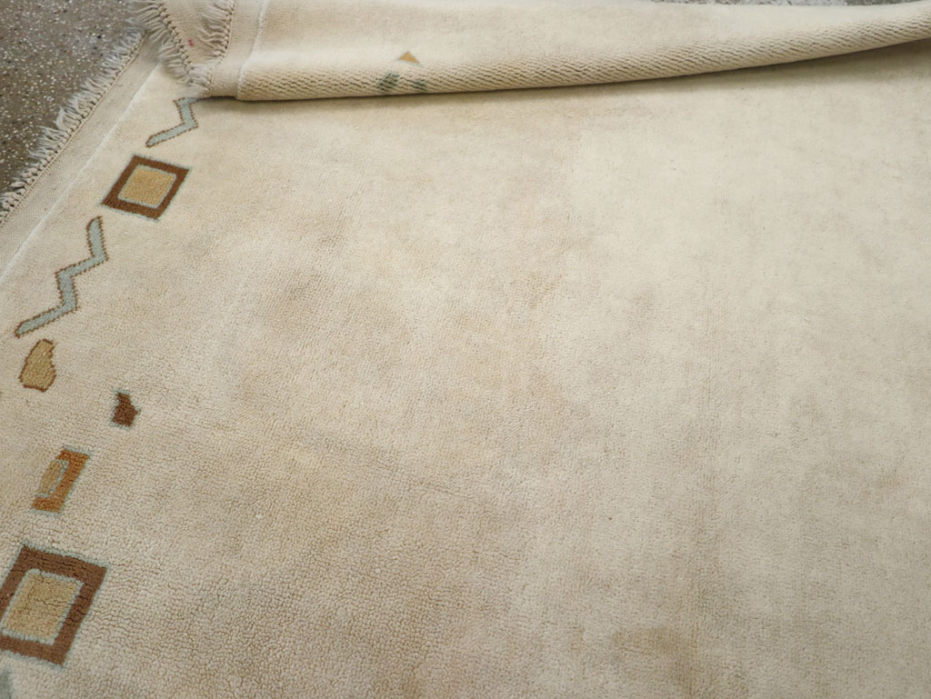 Modern Turkish Accent Rug, No.33482 - Gss