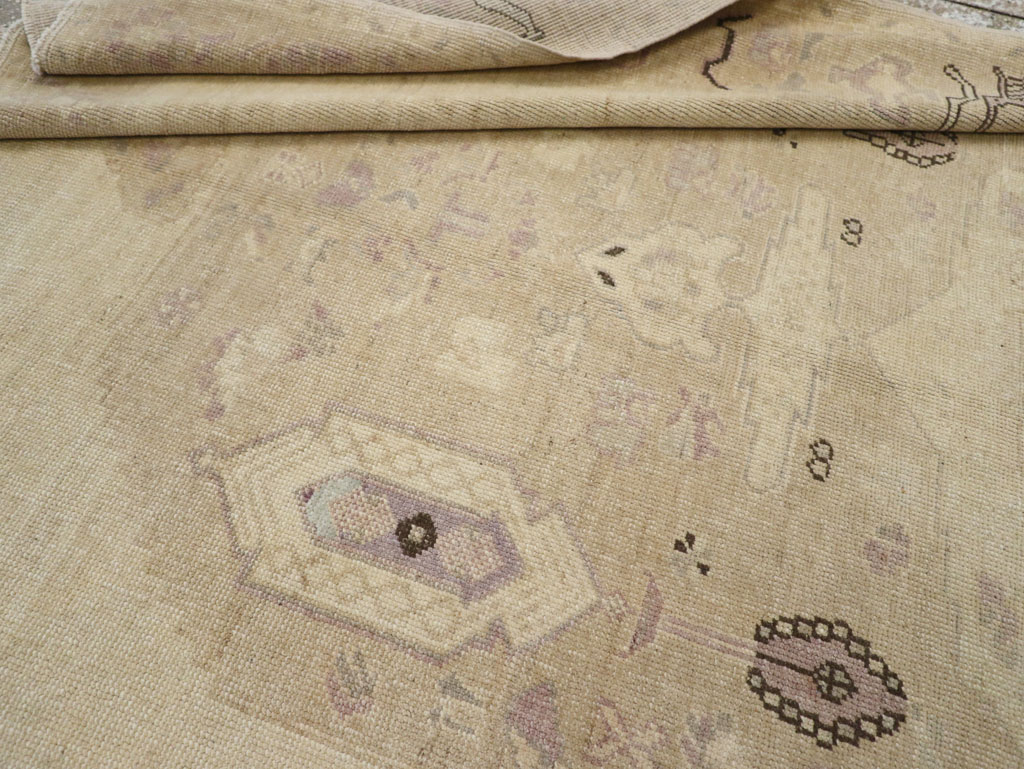 Vintage Turkish Anatolian Accent Rug, No.33483 - Gss