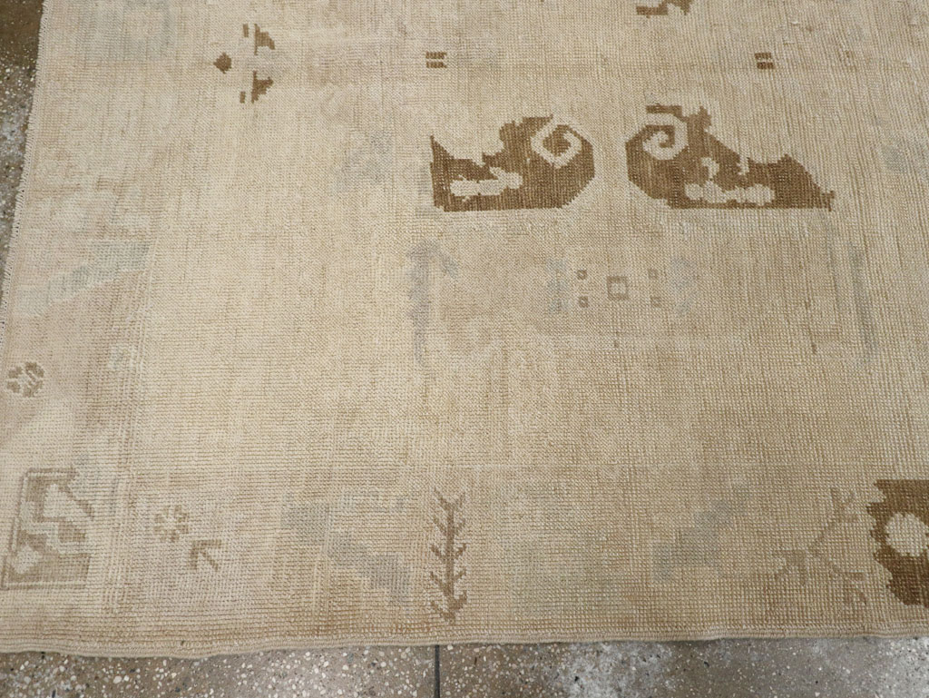 Vintage Turkish Anatolian Wide Gallery Runner, No.33484 - Gss