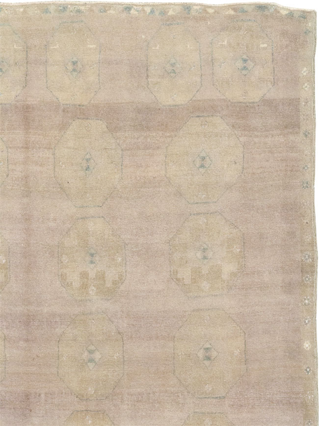 Vintage Turkish Anatolian Accent Rug, No.33489 - Gss