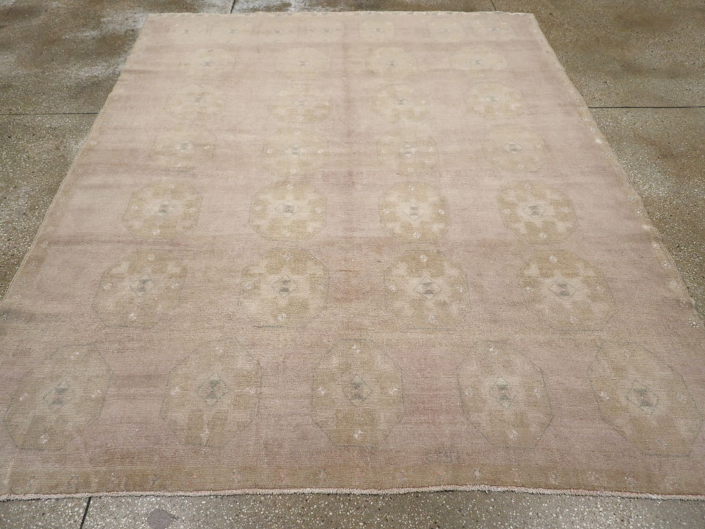 Vintage Turkish Anatolian Accent Rug, No.33489 - Gss
