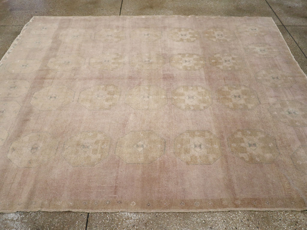 Vintage Turkish Anatolian Accent Rug, No.33489 - Gss