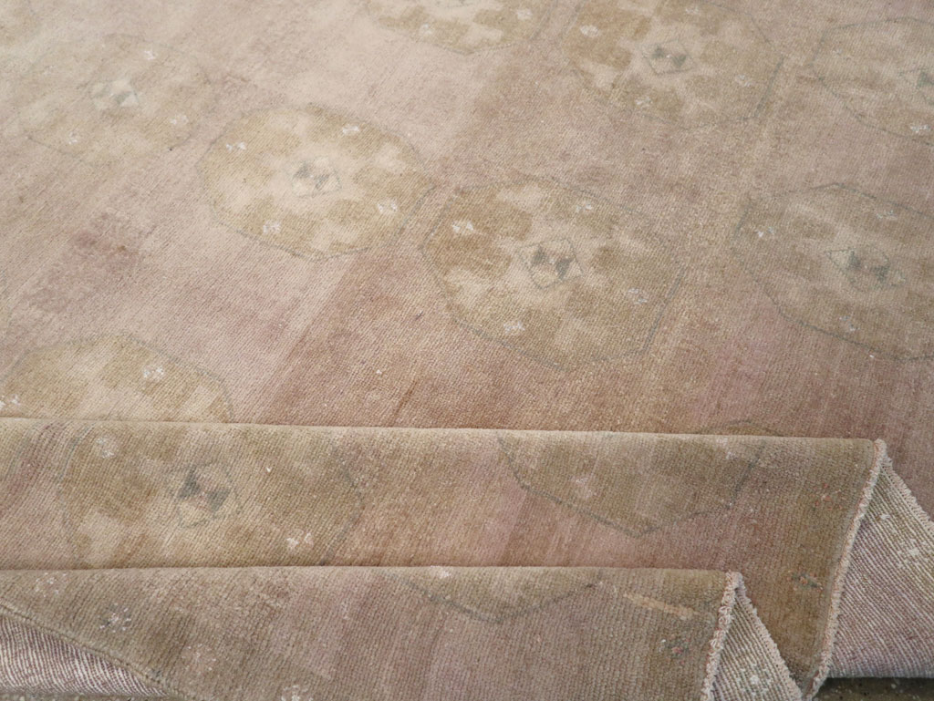 Vintage Turkish Anatolian Accent Rug, No.33489 - Gss