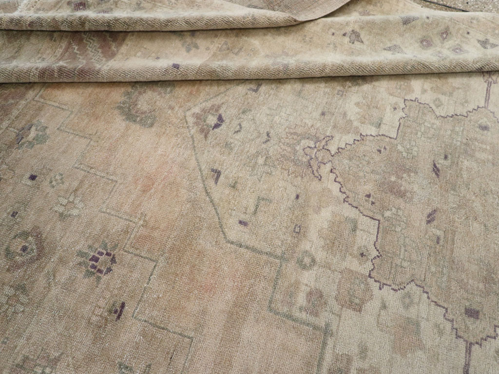 Vintage Turkish Anatolian Accent Carpet, No.33490 - Gss