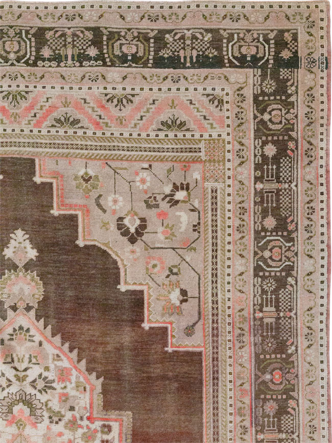 Vintage Turkish Anatolian Gallery Carpet, No.33492 - Gss