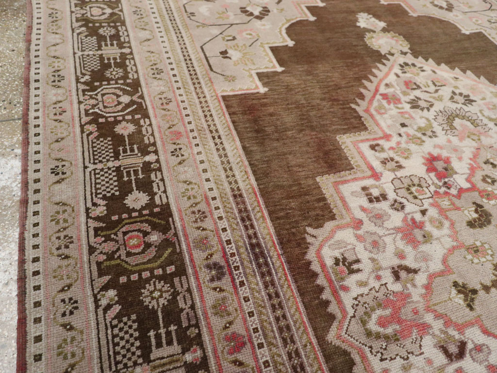 Vintage Turkish Anatolian Gallery Carpet, No.33492 - Gss