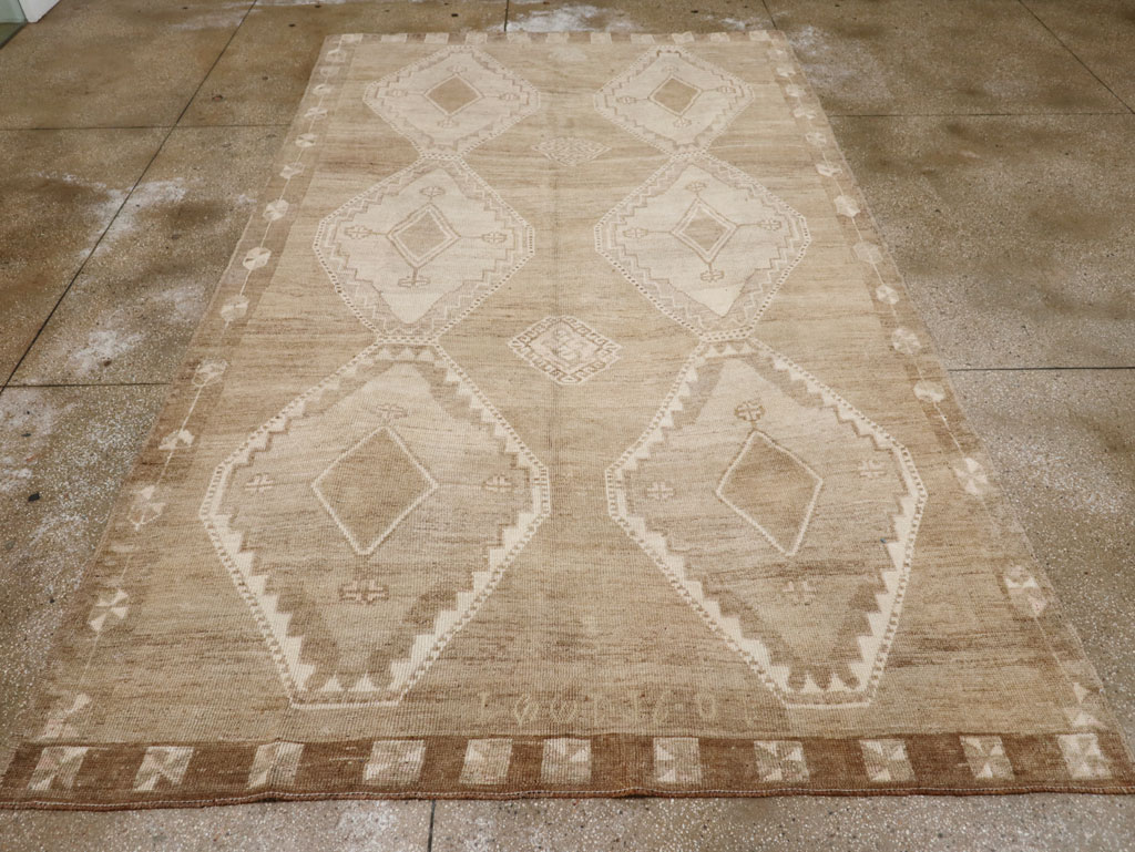 Vintage Turkish Anatolian Gallery Carpet, No.33493 - Gss