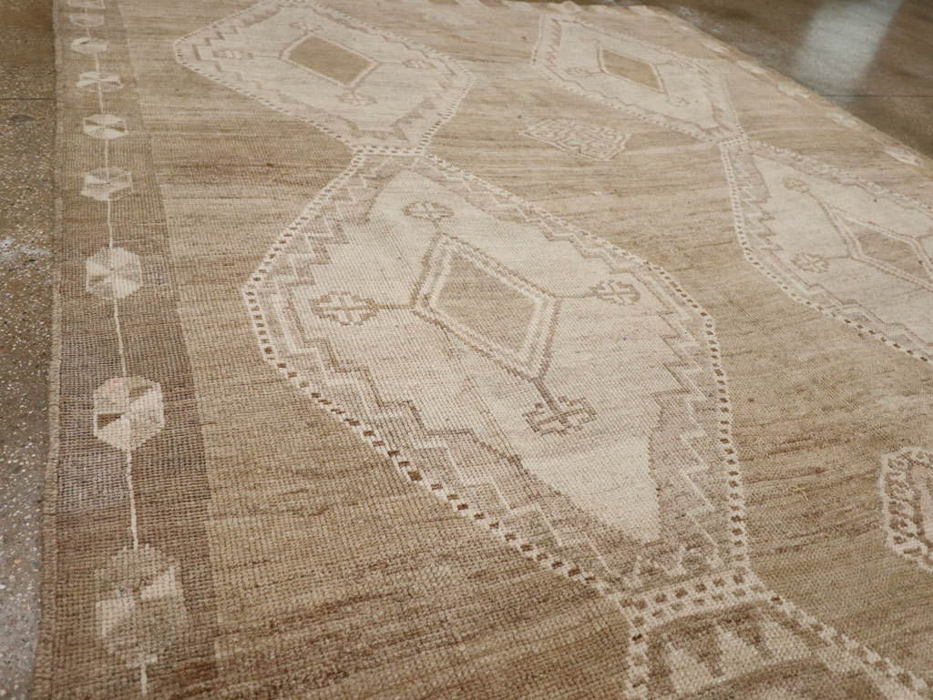 Vintage Turkish Anatolian Gallery Carpet, No.33493 - Gss