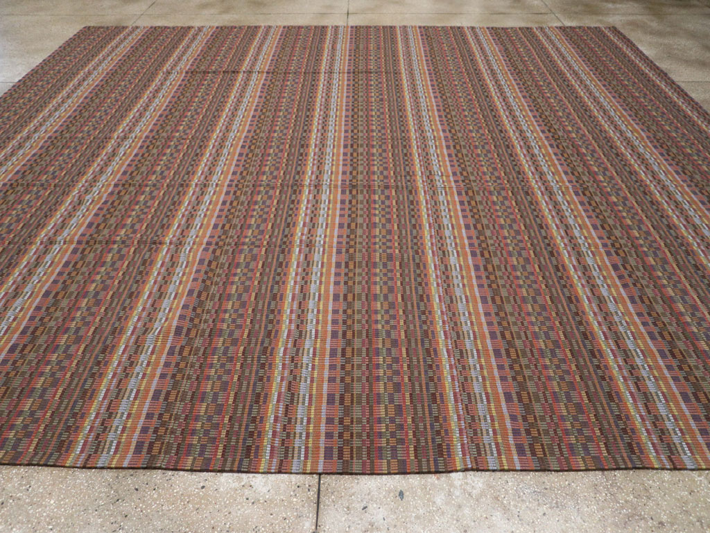 Vintage European Flatweave Kilim Large Room Size Carpet, No.33502 - Gss