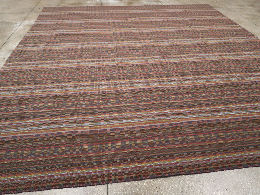 Vintage European Flatweave Kilim Large Room Size Carpet, No.33502 - Gss