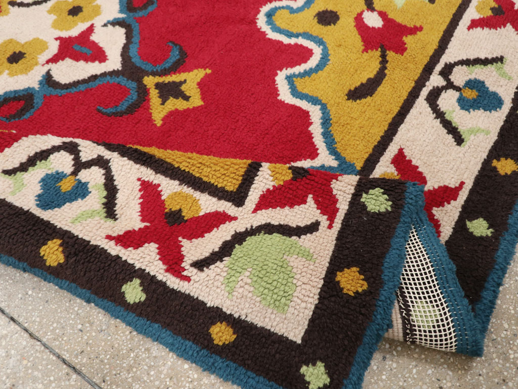 Vintage European Accent Rug, No.33579 - Gss