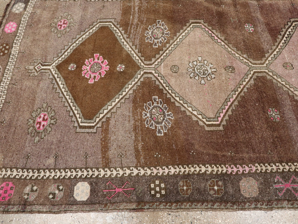Vintage Turkish Anatolian Room Size Carpet, No.33586 - Gss