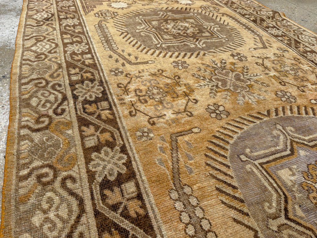 Antique East Turkestan Khotan Accent Rug, No.33589 - Gss