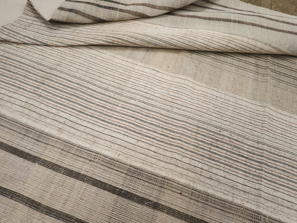 Vintage Turkish Flatweave Kilim Large Room Size Carpet, No.33596 - Gss