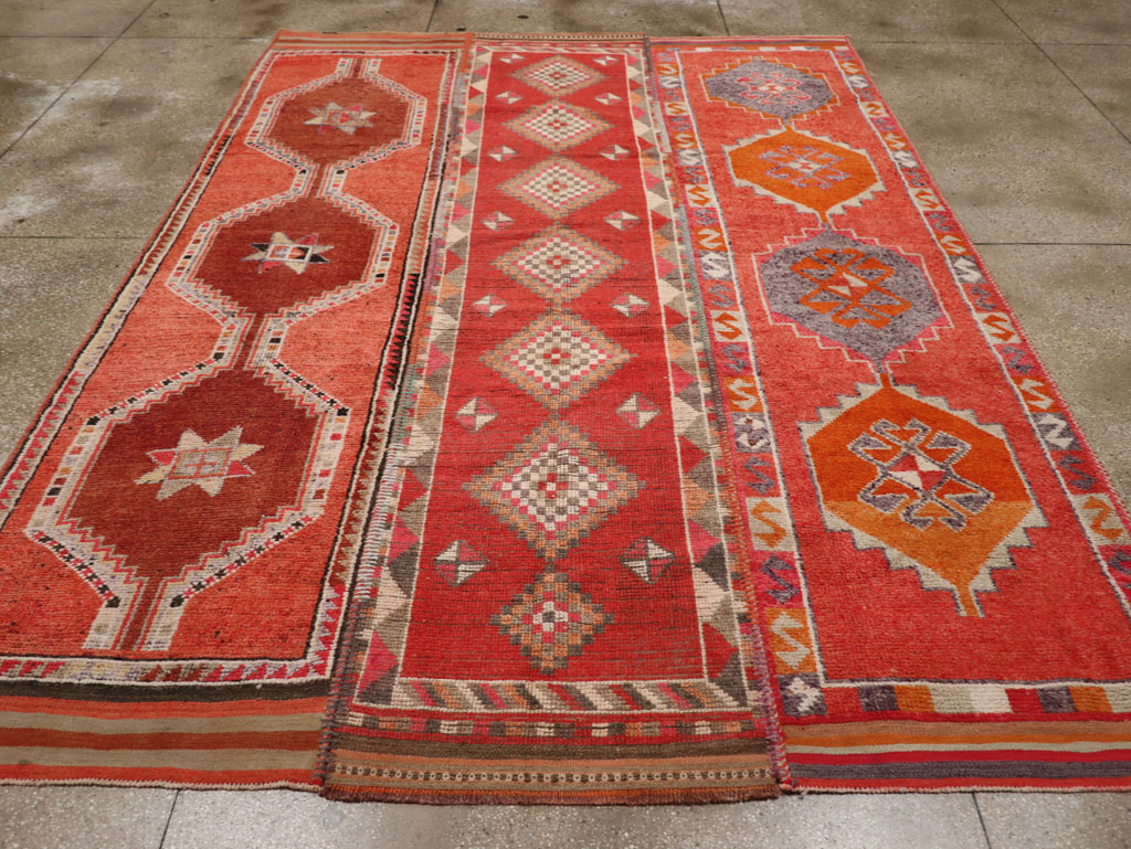 Vintage Turkish Anatolian Room Size Carpet, No.33613 - Gss