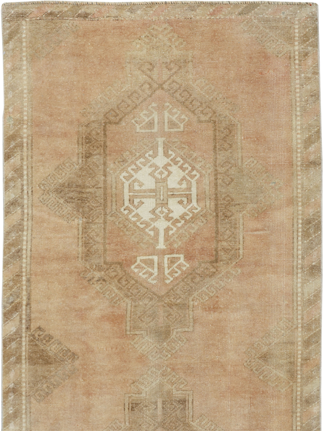 Vintage Turkish Anatolian Runner, No.33616 - Gss