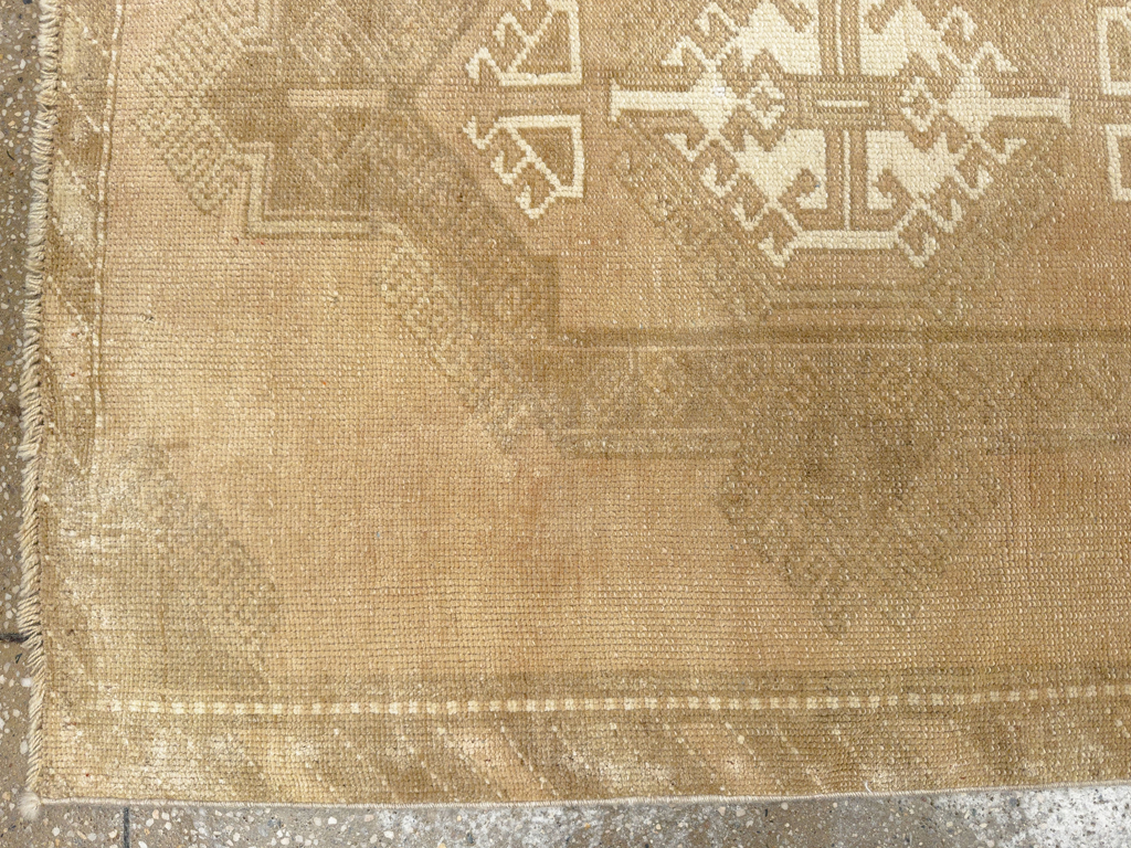 Vintage Turkish Anatolian Runner, No.33616 - Gss