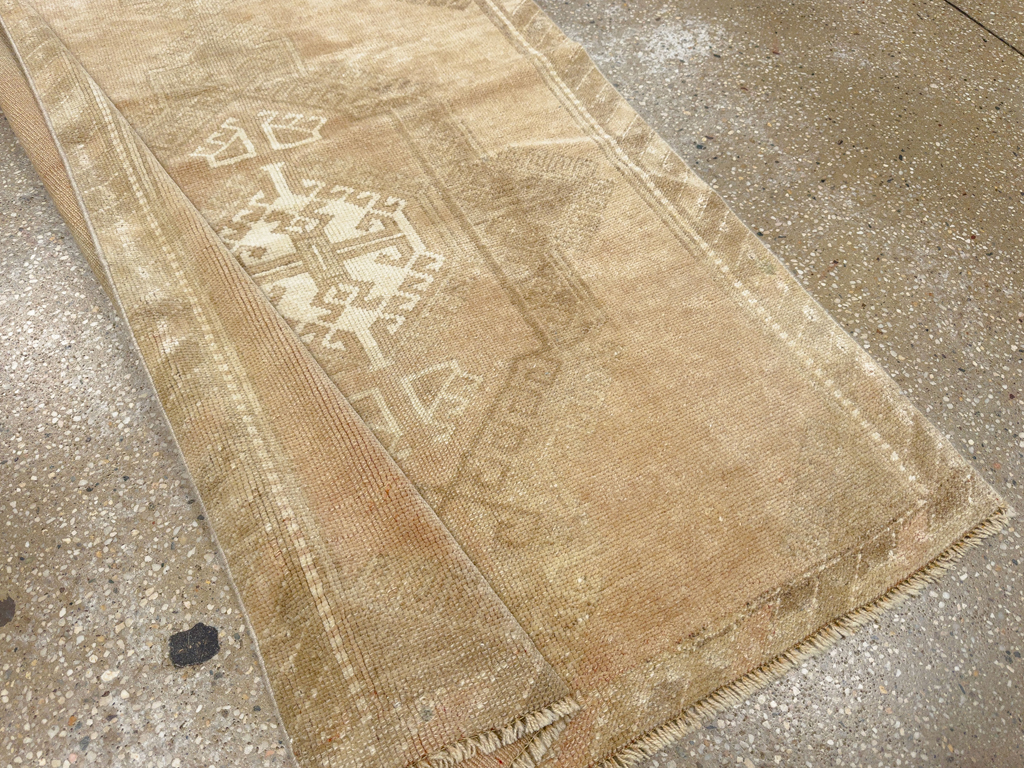 Vintage Turkish Anatolian Runner, No.33616 - Gss