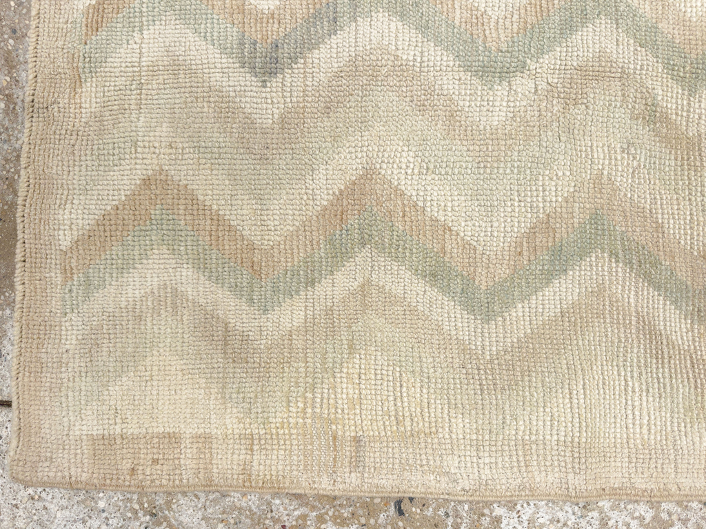 Vintage Turkish Anatolian Throw Rug, No.33617 - Gss