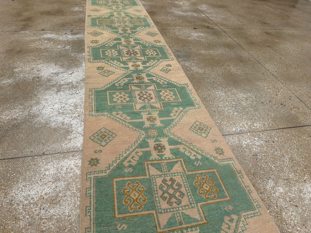 Vintage Turkish Anatolian Long Runner, No.33619 - Gss
