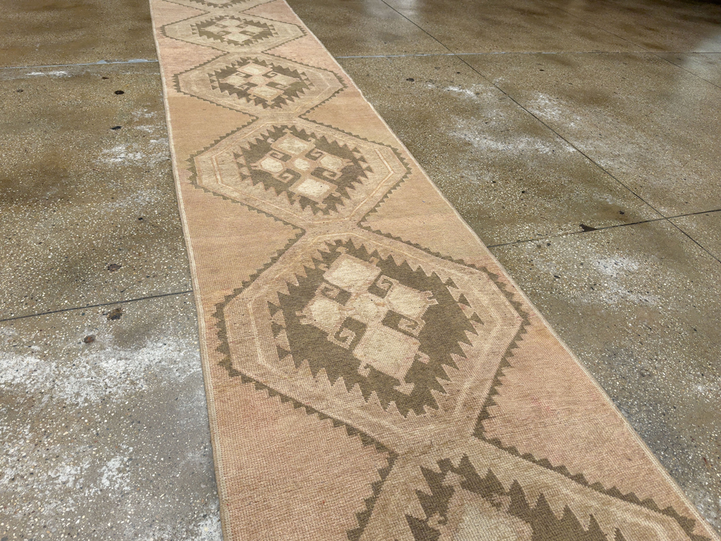 Vintage Turkish Anatolian Long Runner, No.33620 - Gss