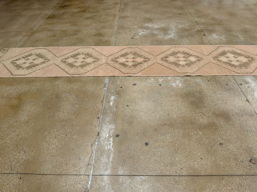 Vintage Turkish Anatolian Long Runner, No.33620 - Gss