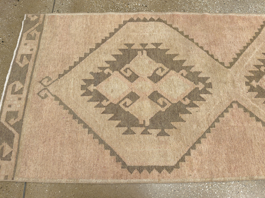 Vintage Turkish Anatolian Long Runner, No.33620 - Gss