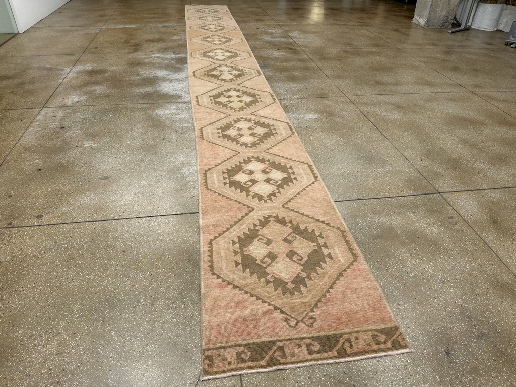 Vintage Turkish Anatolian Long Runner, No.33620 - Gss