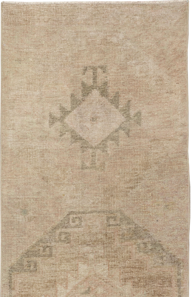 Vintage Turkish Anatolian Long Runner, No.33624 - Gss