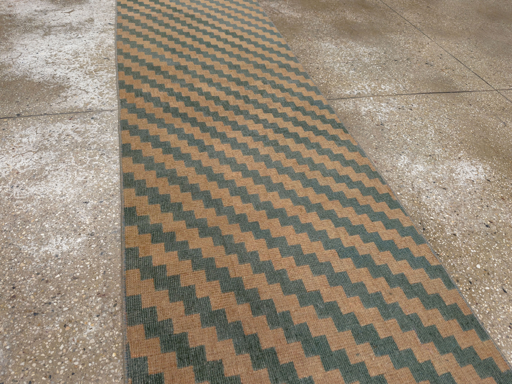 Vintage Turkish Anatolian Runner, No.33625 - Gss