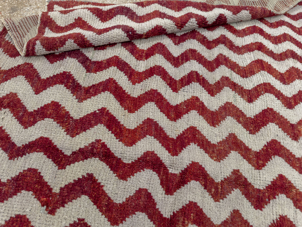 Vintage Turkish Anatolian Accent Rug, No.33626 - Gss