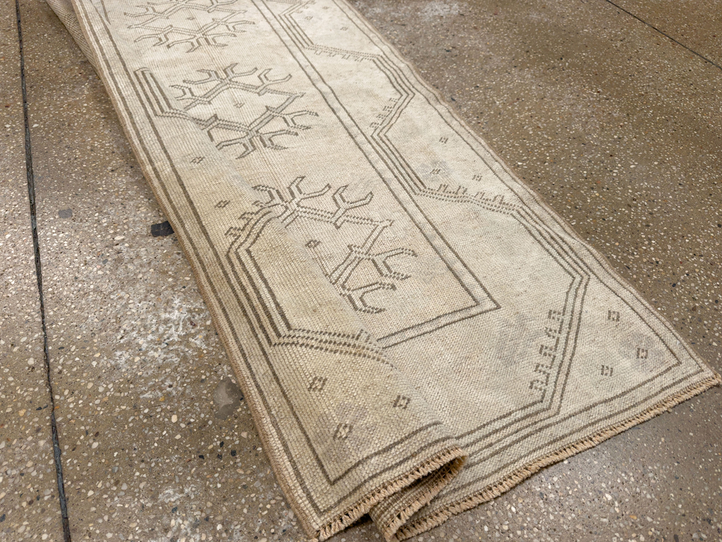 Vintage Turkish Anatolian Long Runner, No.33627 - Gss