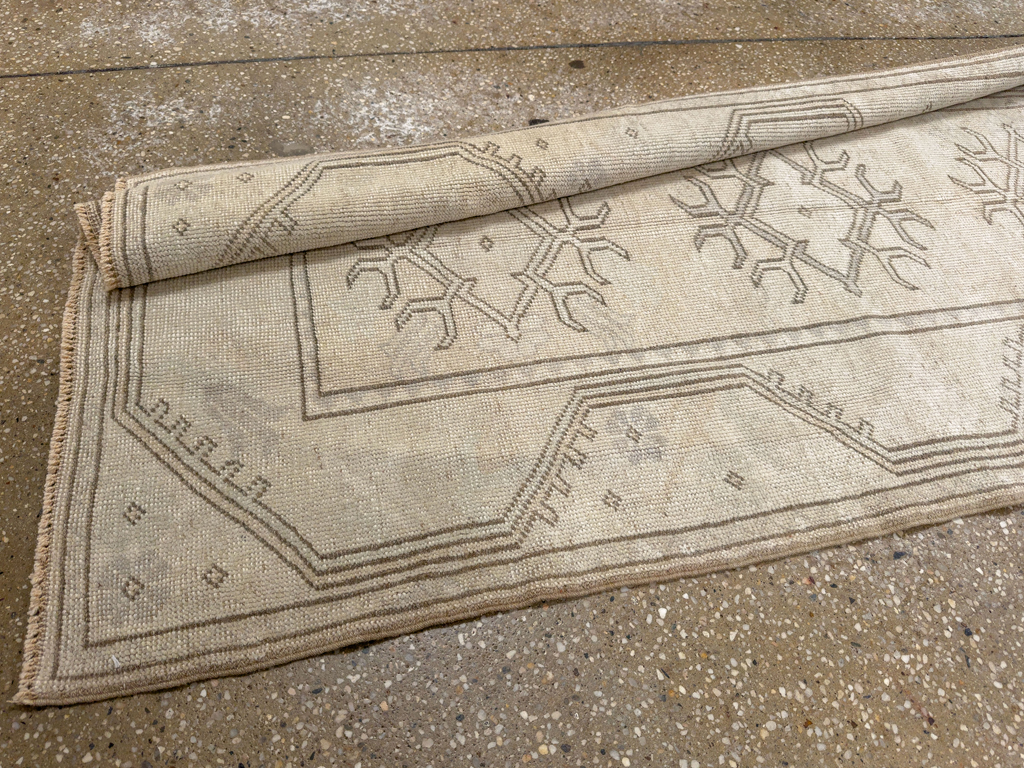 Vintage Turkish Anatolian Long Runner, No.33627 - Gss