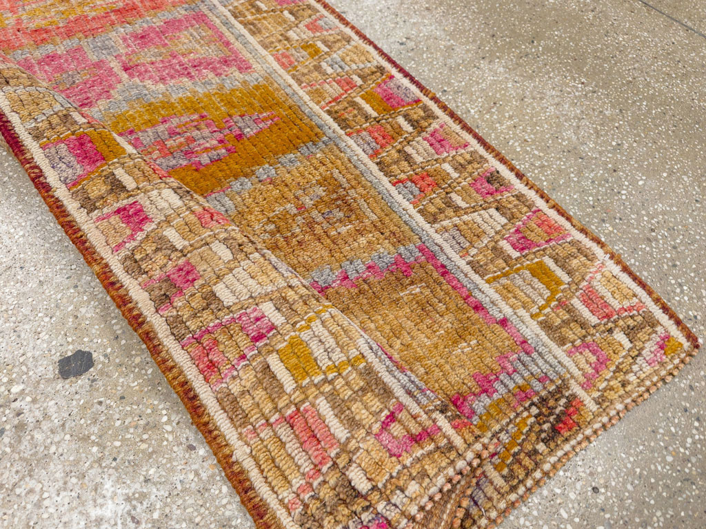 Vintage Turkish Anatolian Runner, No.33640 - Gss