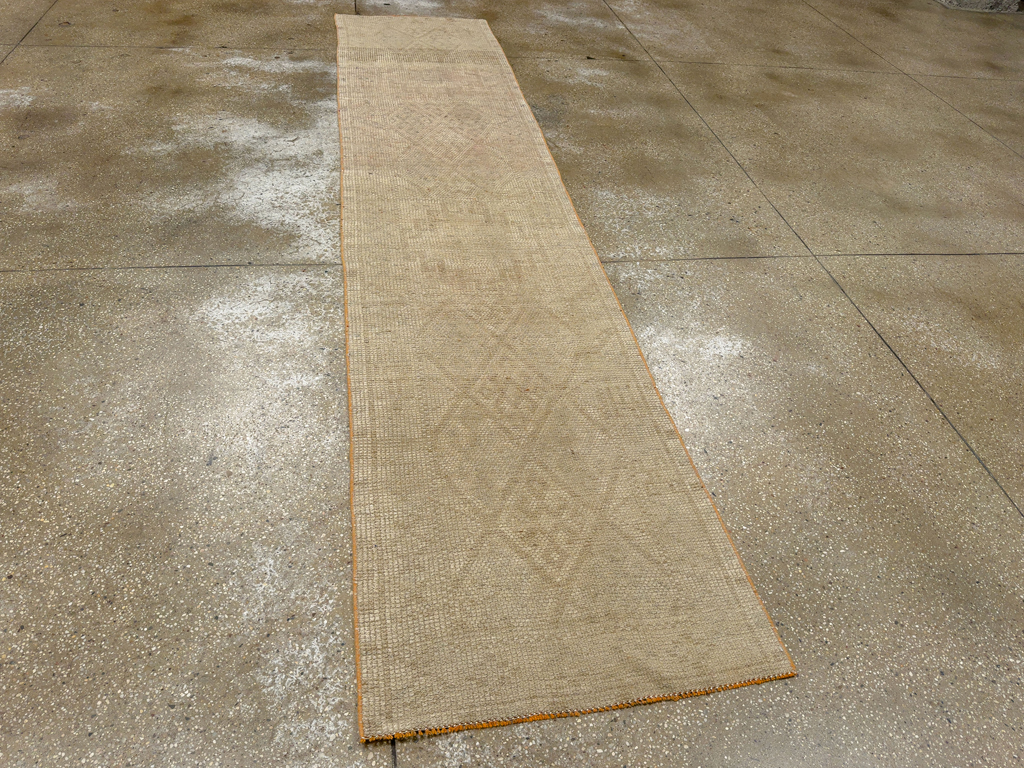 Vintage Turkish Anatolian Runner, No.33659 - Gss