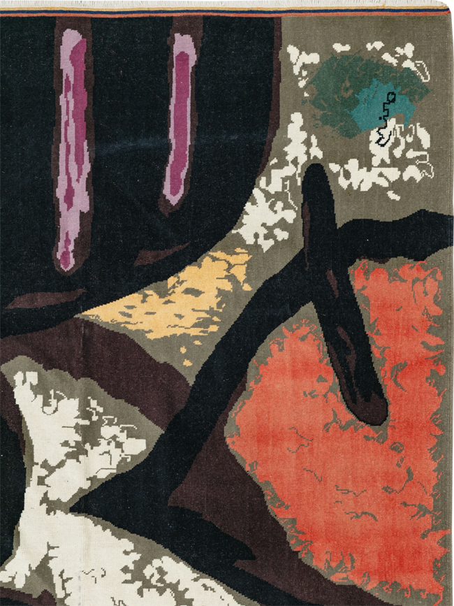 Modern Turkish Art Deco Accent Rug, No.33660 - Gss