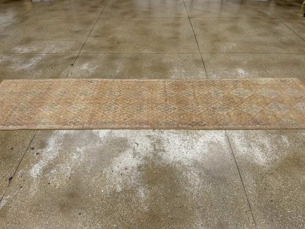 Vintage Turkish Anatolian Runner, No.33664 - Gss