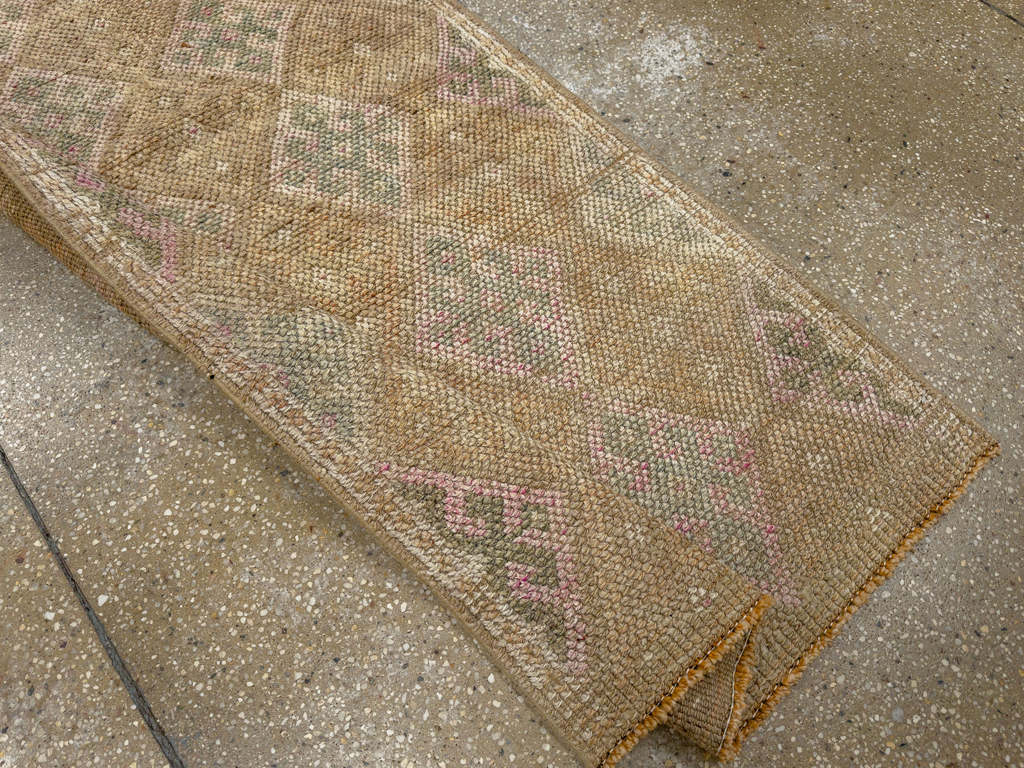Vintage Turkish Anatolian Runner, No.33664 - Gss
