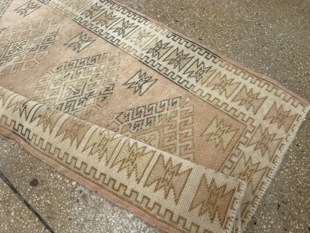 Vintage Turkish Anatolian Runner, No.33665 - Gss