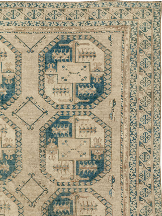 Vintage Central Asian Turkoman Room Size Carpet, No.33666 - Gss